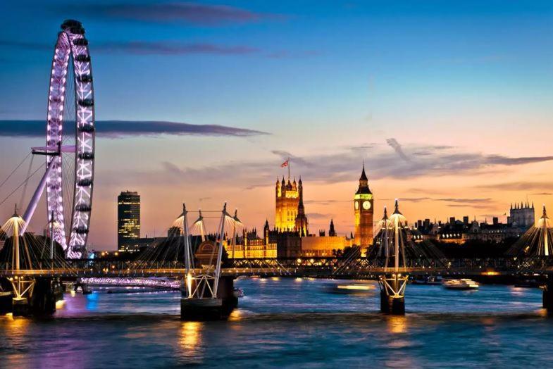 Aplacetostay Central London Apartment, Zone 1 ภายนอก รูปภาพ
